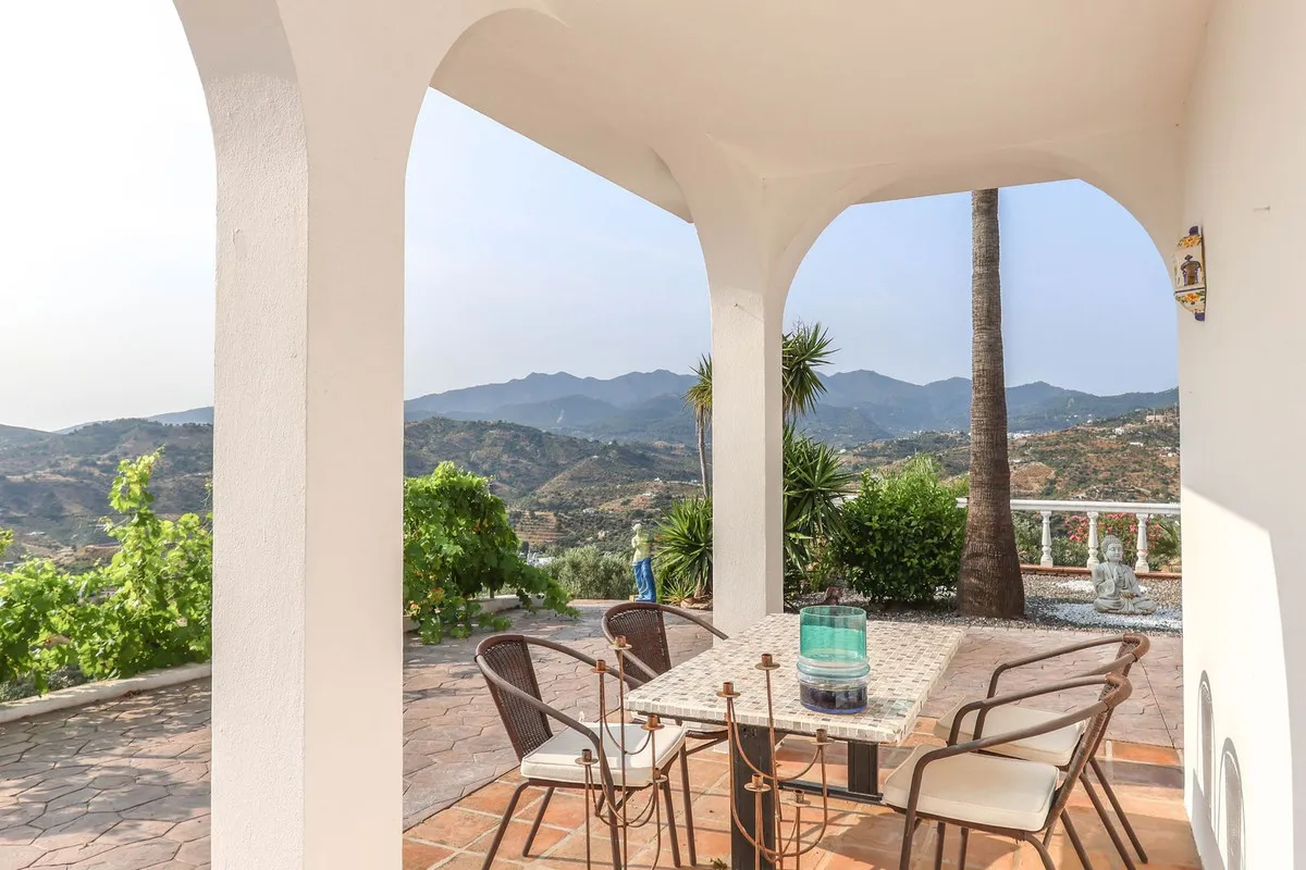 69cfd704-0cb7-4fe2-8133-183ef7b22a14