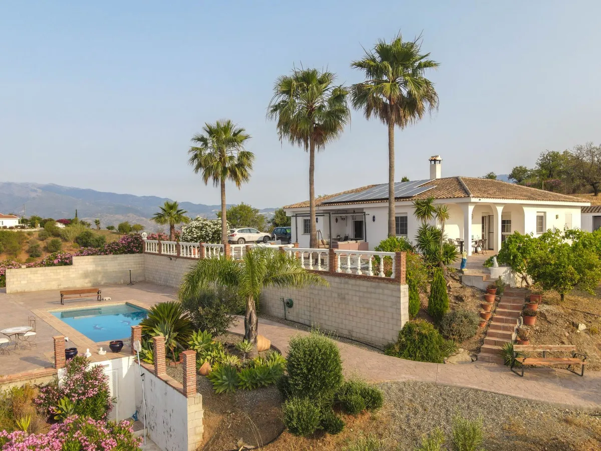 70b16e5a-4f90-476c-bb51-78fe47085396