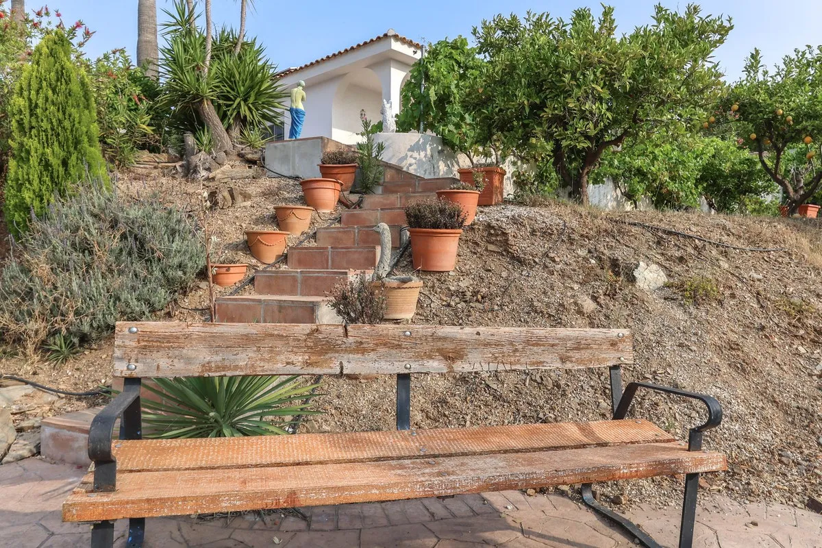 eec872d4-60fb-4d5a-93e8-61355d0bd79f