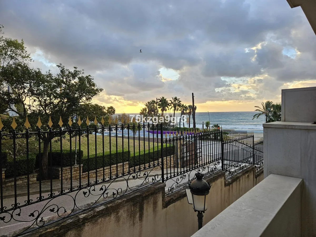 e6d7e44a-d8fc-45ad-88ef-739967e2b5e8