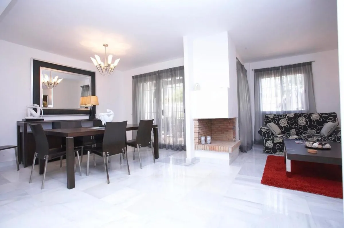 3d9dc8fd-aad2-4b04-8126-4dbf1496f382