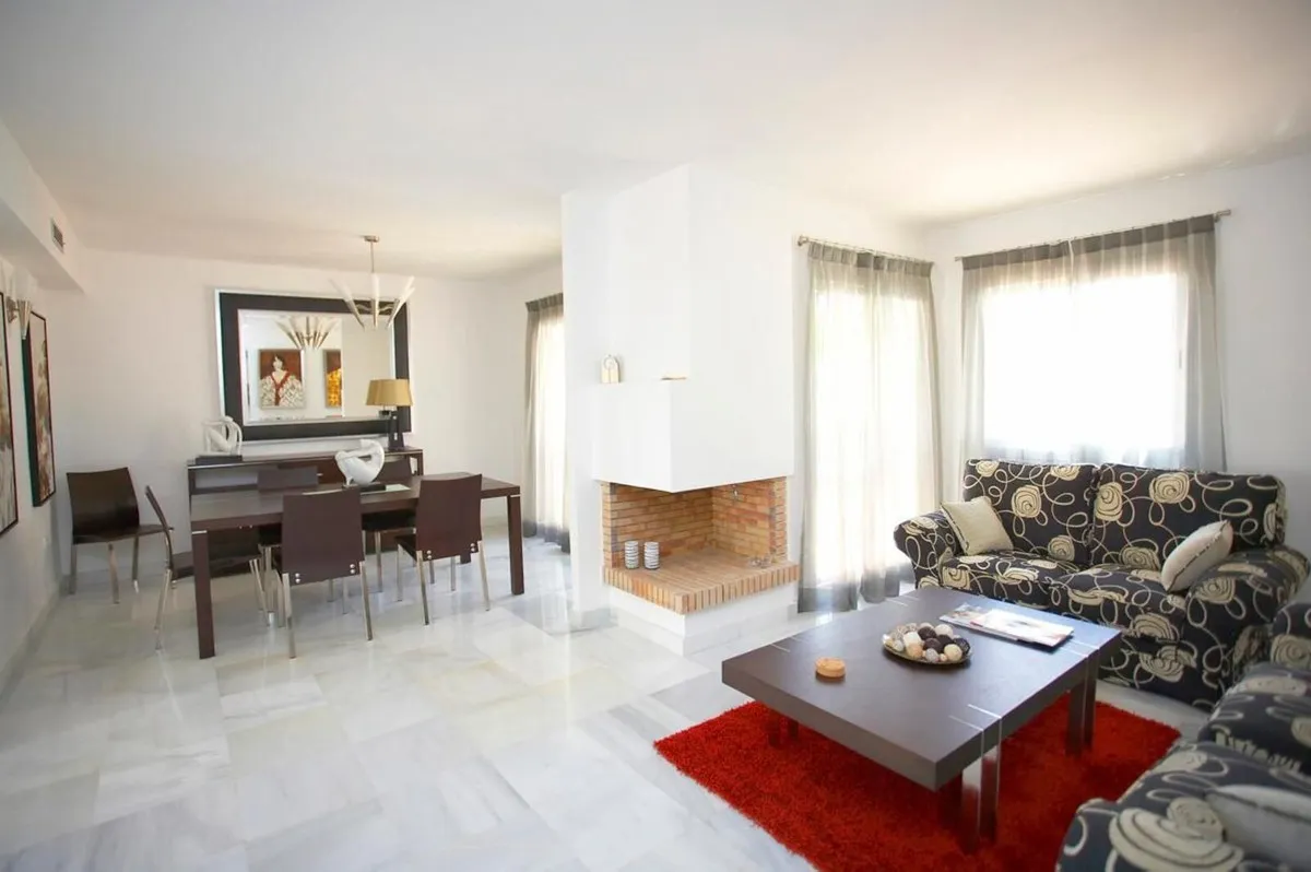 6aea700e-64ed-4b75-8f27-366a8a688984