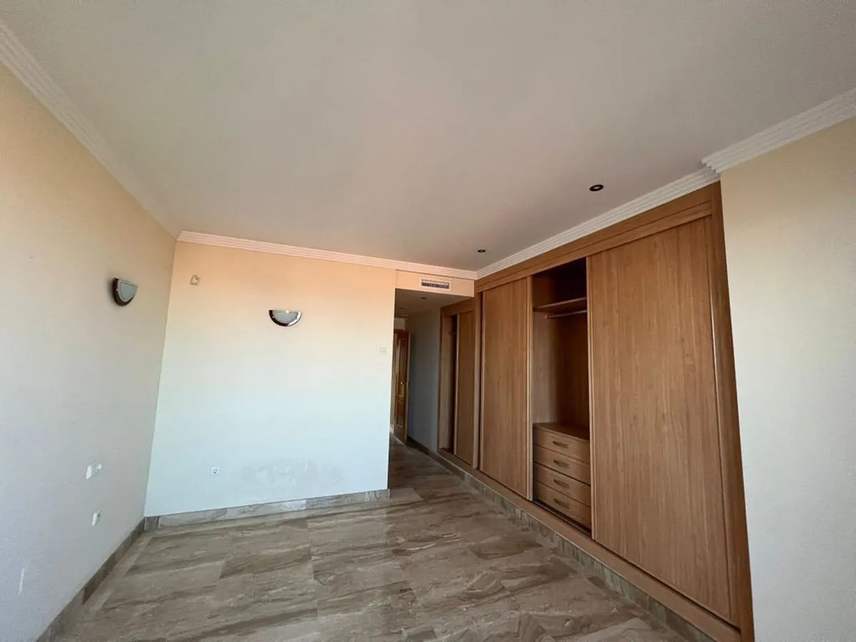 0b8fd0e0-424f-4ac2-aae0-7bfc40bb2cdb