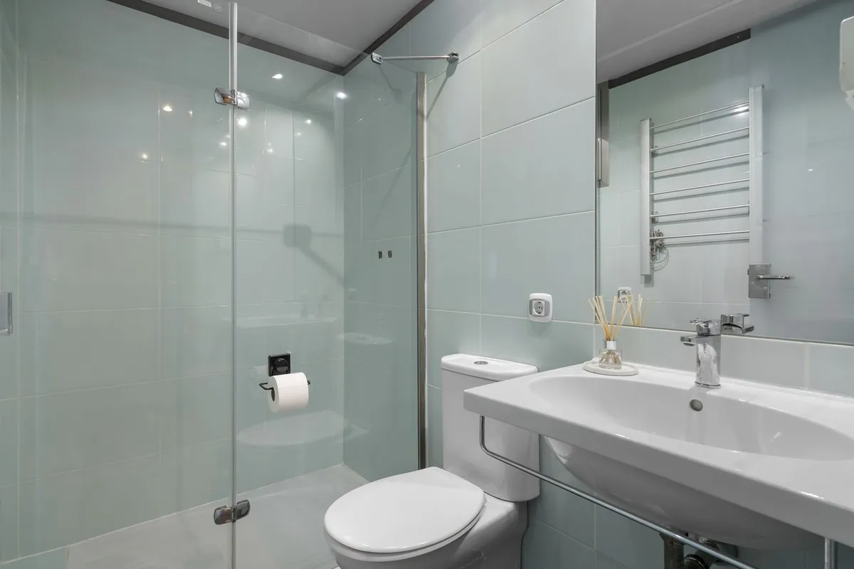 8adcfe36-c000-48a6-a0d1-e0713a3555f8