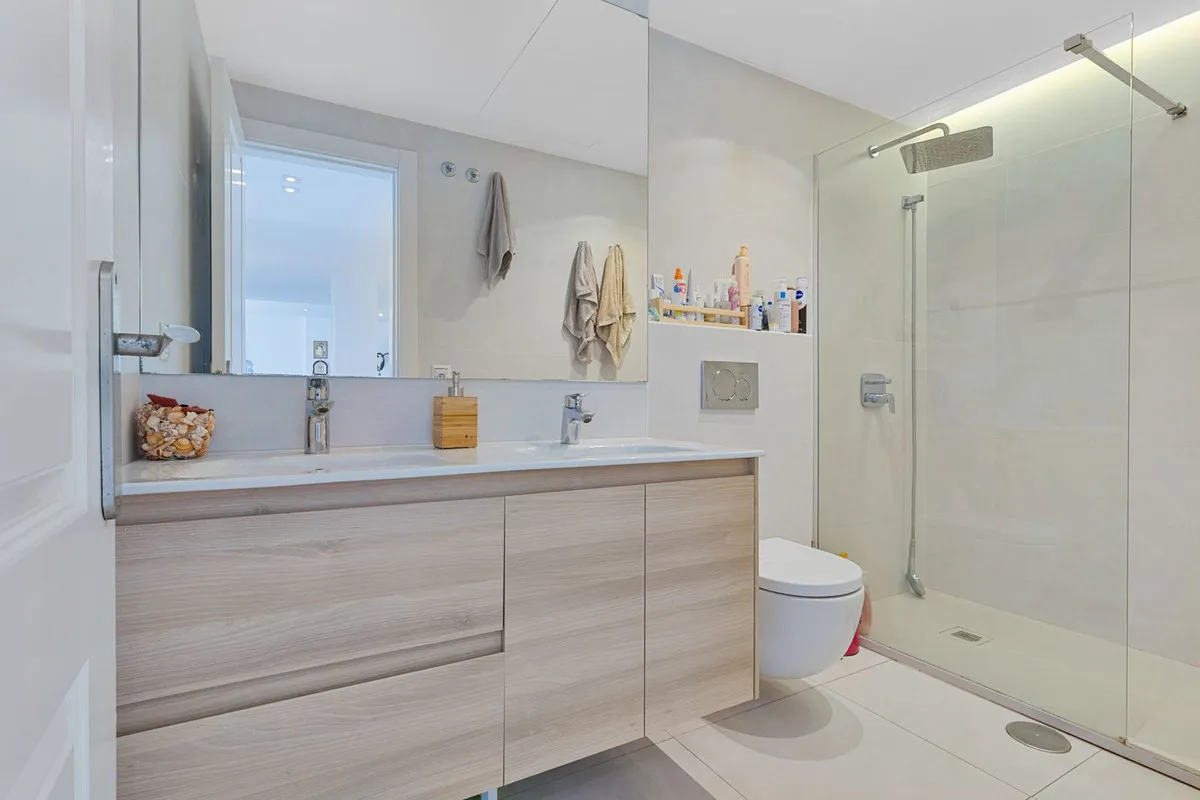 2aa51e51-05cc-4658-95e5-1c2ff6919d92