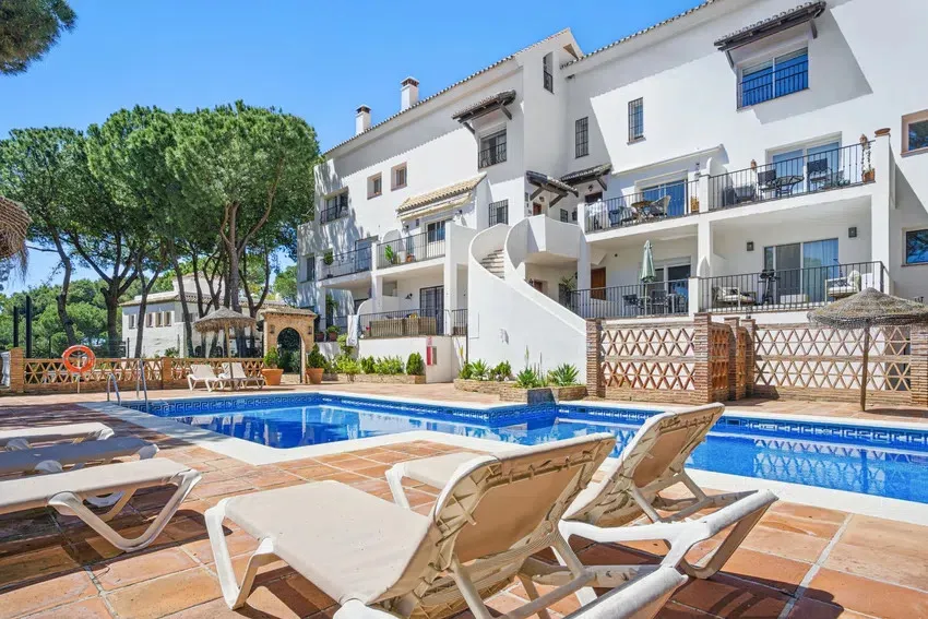 1c5a0447-c24c-4128-a14b-d2d78ca85042