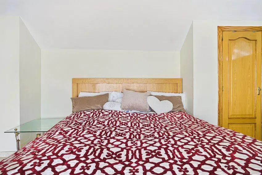 aebb5825-fa48-482b-aa53-ccd822ef44f1