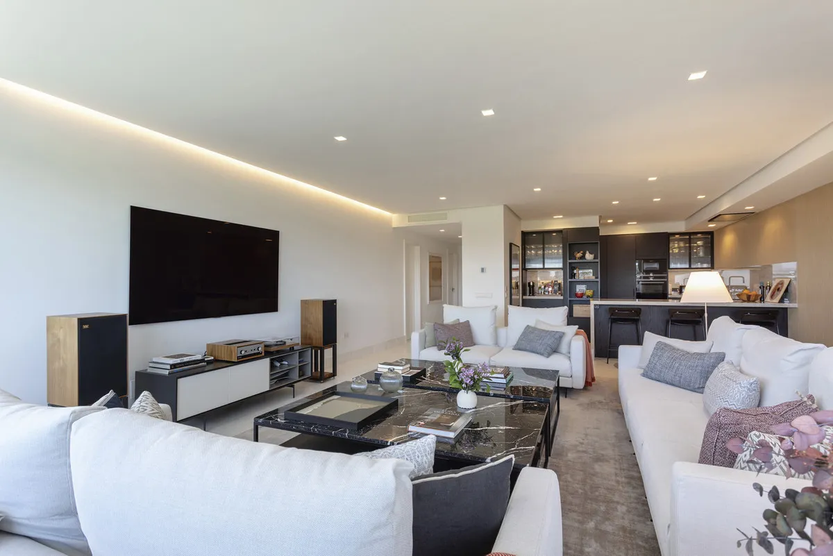 1461c469-d06c-413f-9744-5aa25bb17fca