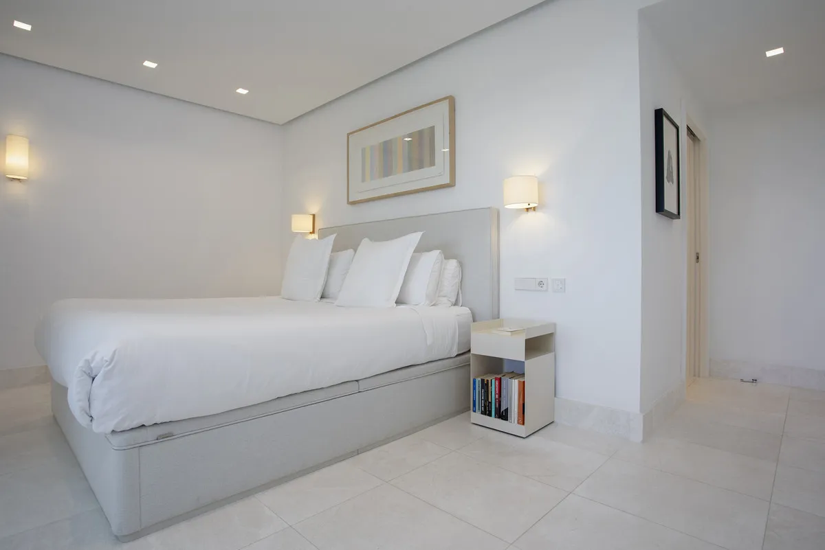 5ca88f0a-2f0c-477d-b084-0e8c36371013