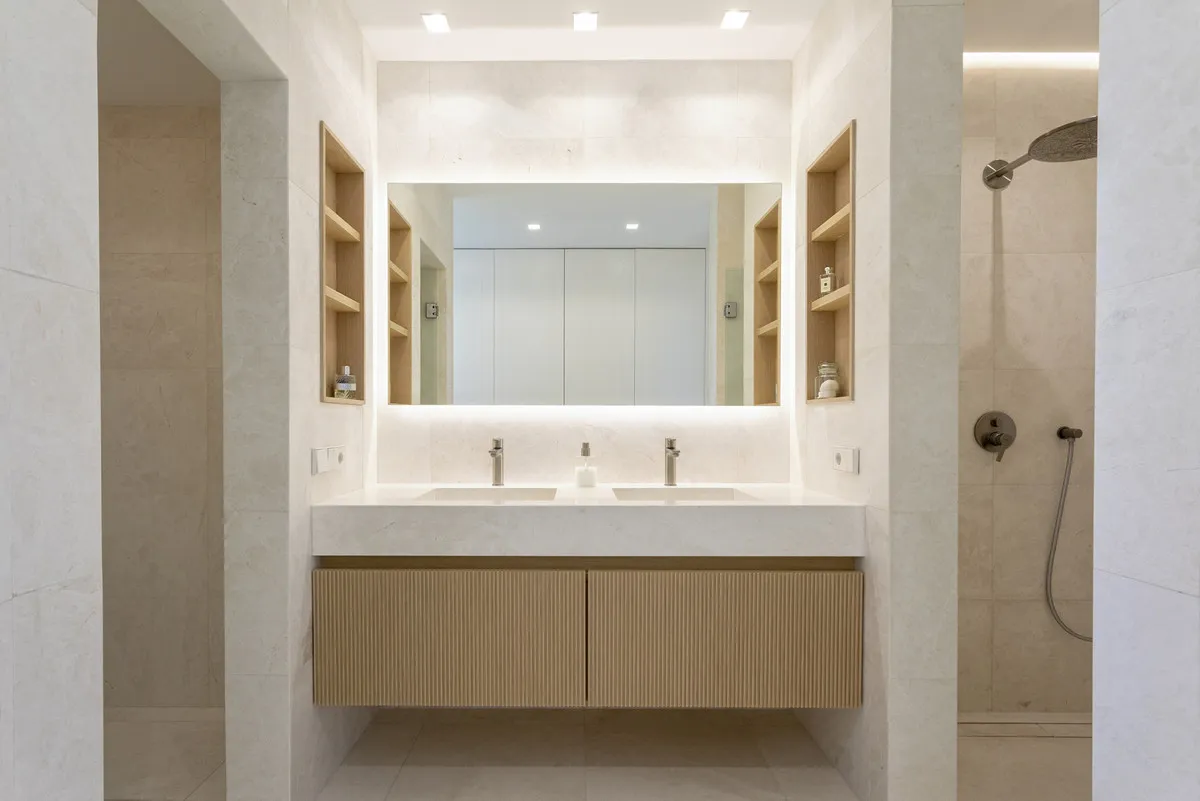 873d01ae-e4b9-4d0e-96b0-61cc3936fe8d