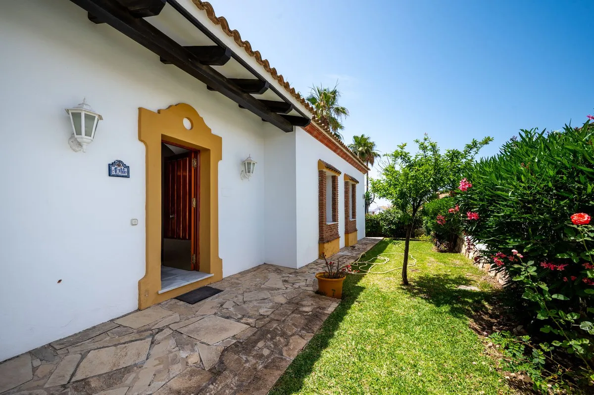 1b7206ad-4d1a-49ab-9499-637cda001cf7