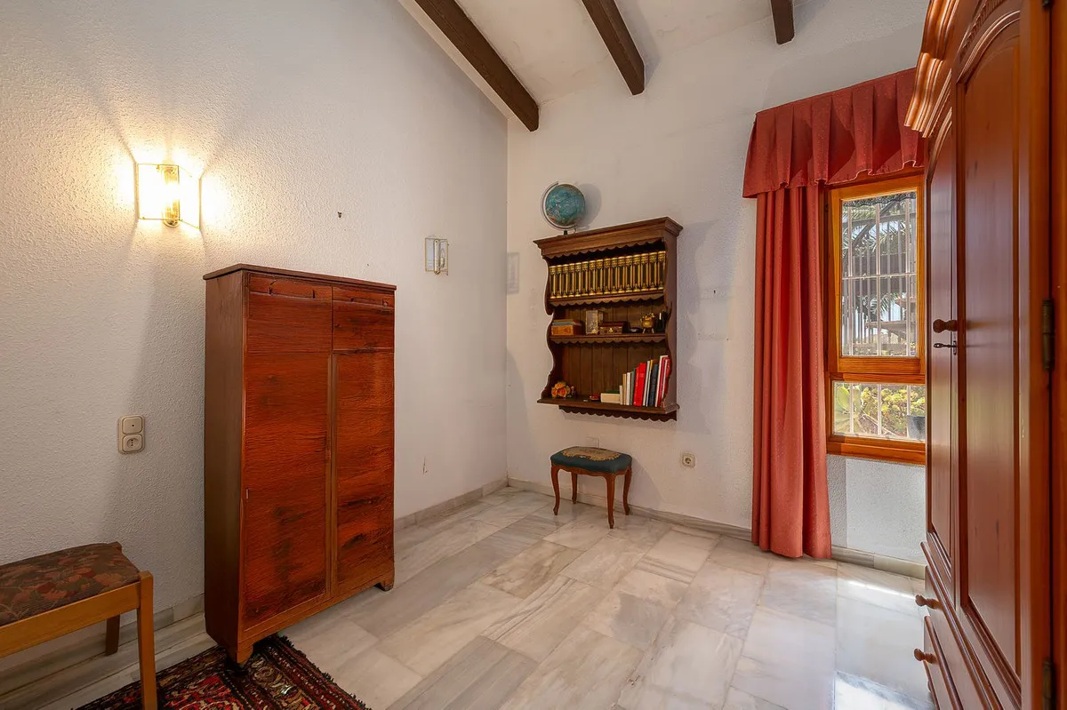 617f0b9c-8849-4169-a033-4421fb54799a