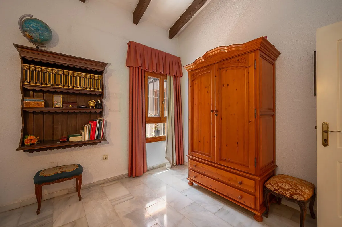 bce389fb-5aef-453d-8b81-b04af51bb17e