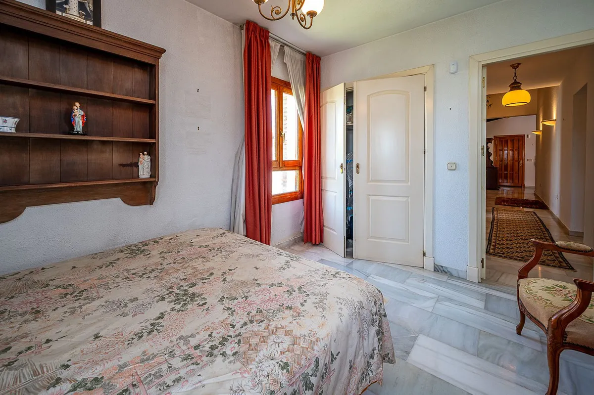 ca550d20-af2c-4a32-984d-9606c4b4c5dd