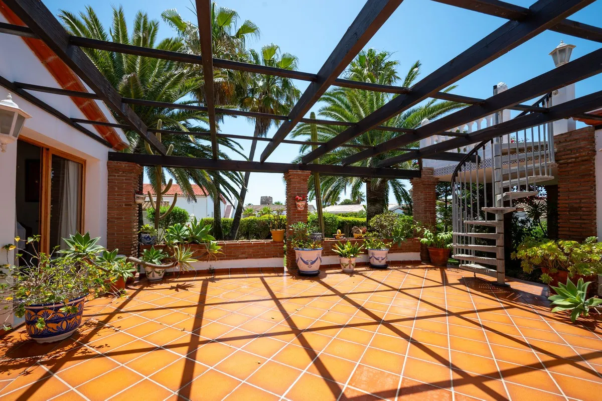 e33616af-8736-438b-bbe8-53b64ce70442