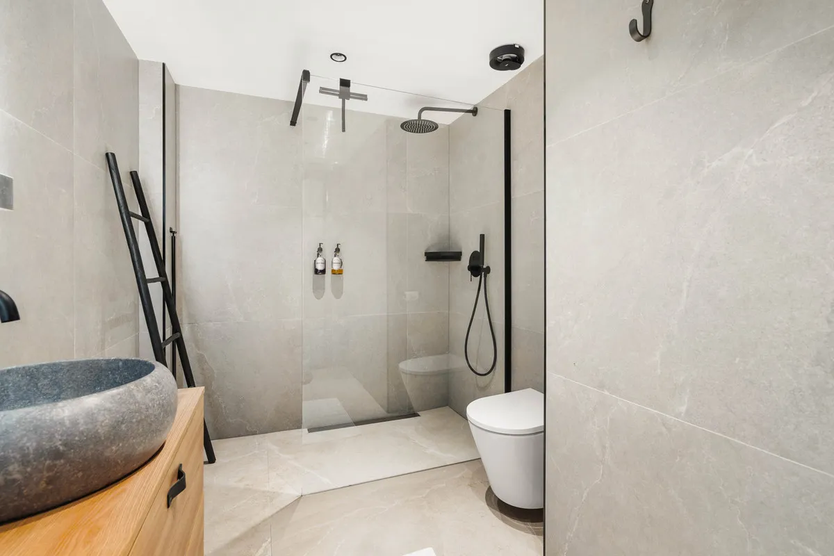 c3ee48a4-bfb1-4b48-af1c-648c94dfb990