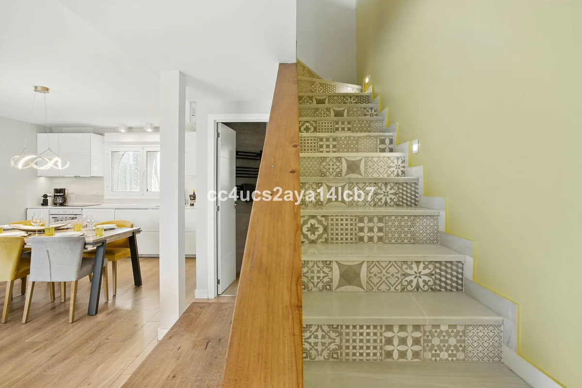 49c68ae8-c055-4663-b84c-98821cb4bb38