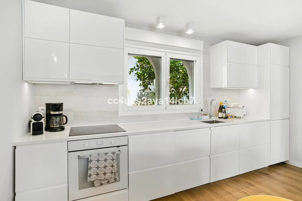 ec49b465-46db-4a69-9f2a-d99a7f82aa52