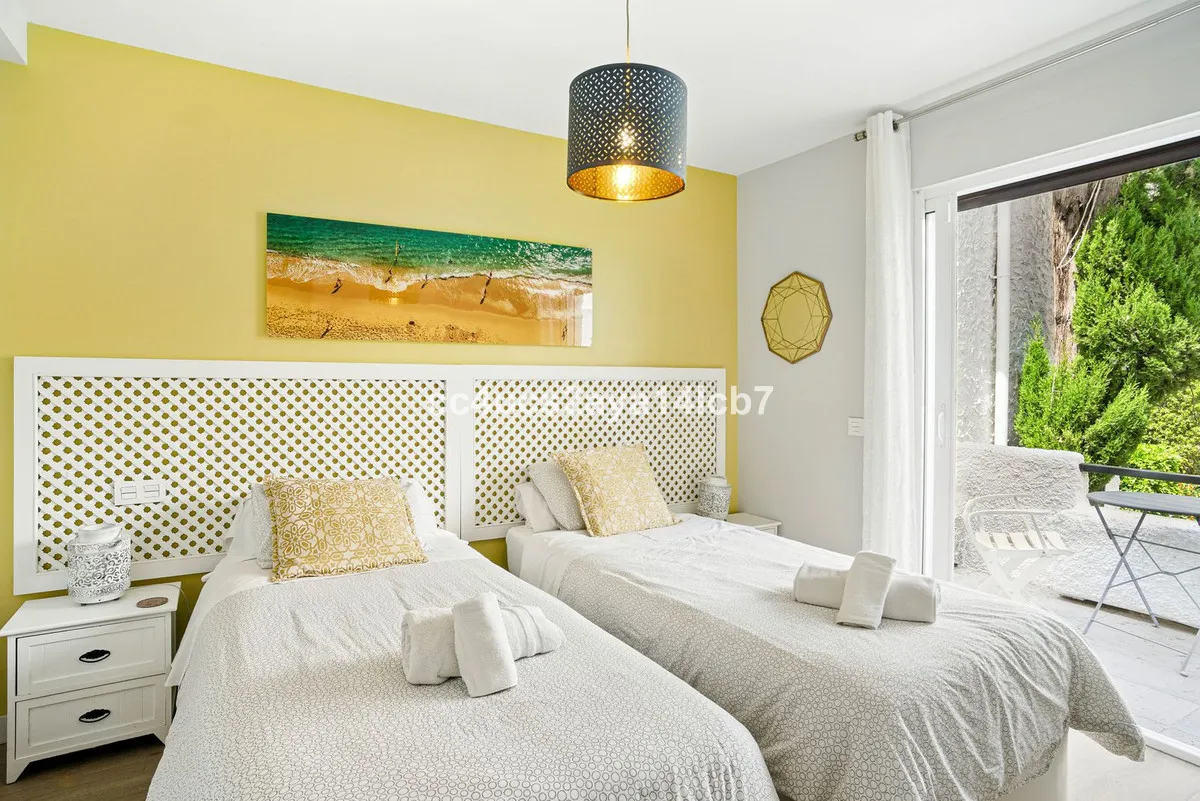 ff4699f7-1387-4cc9-9cc0-3639c3f3435e