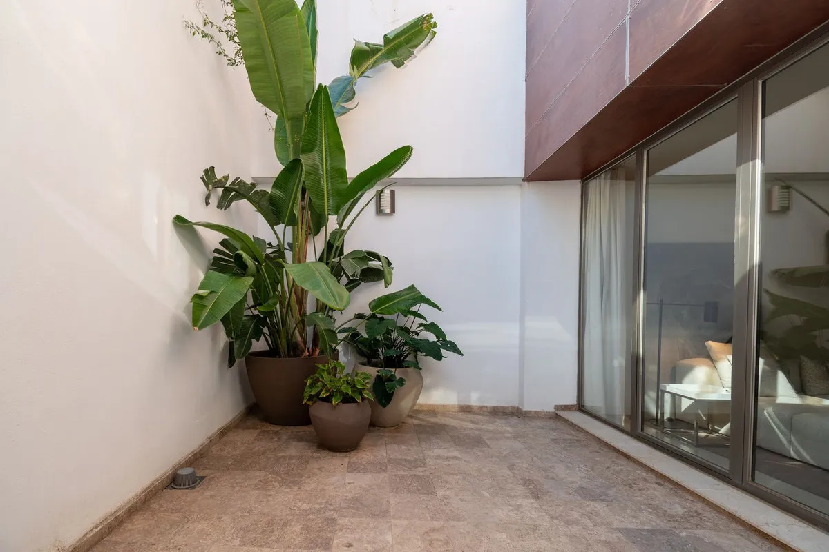 6b639d5b-bd3b-4162-a8a2-981095fff31b