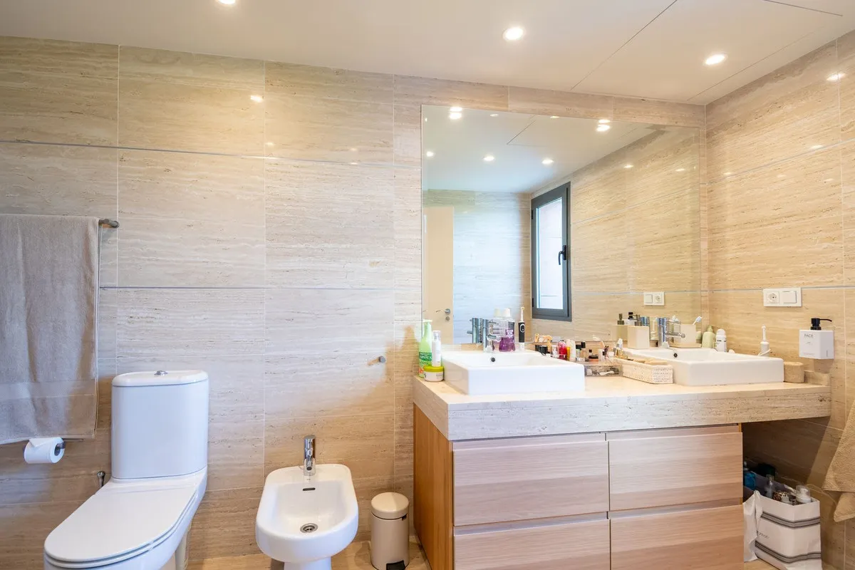 7c8e2929-ed39-4e5b-8e78-770b264996fb