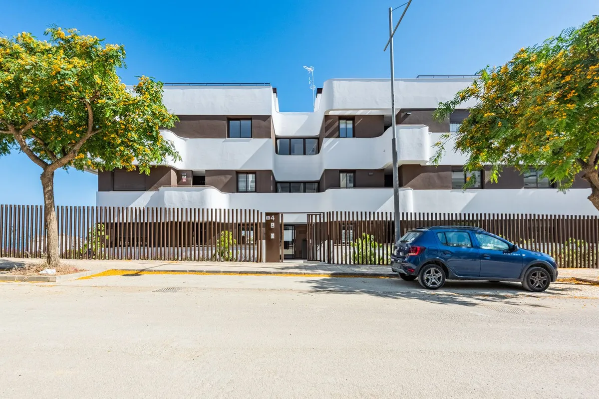 005f9b5f-f257-47c4-ae4c-f1c30c4b30b2