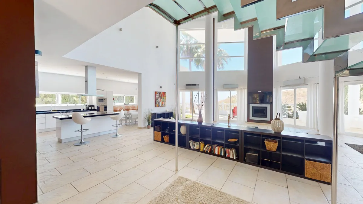 a26f3b86-c444-443c-9349-6ce1372b5982