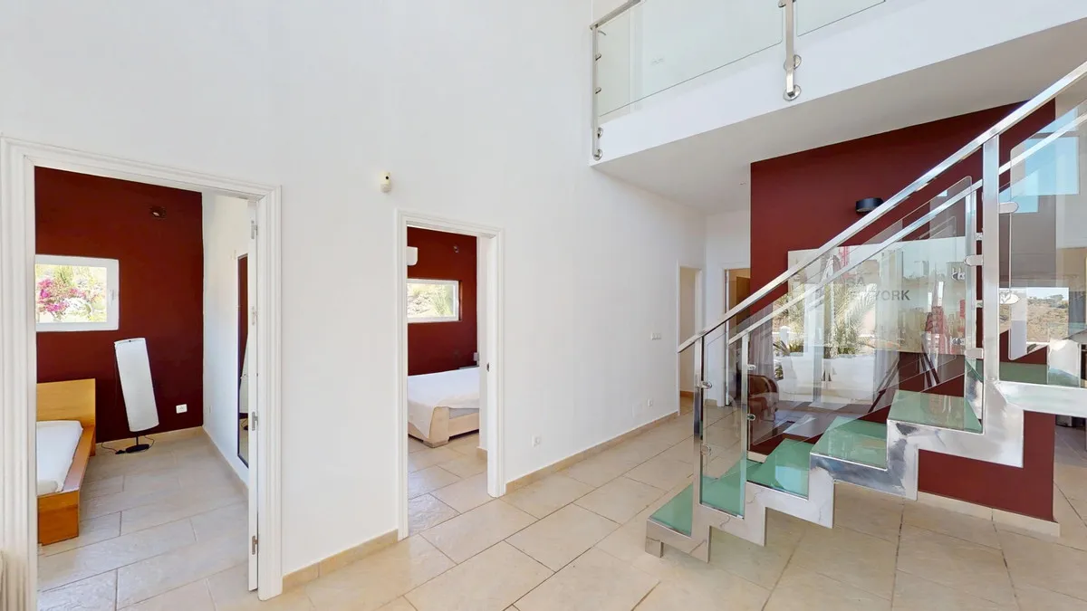 d30b1c0b-f2b4-4f10-9b95-bda115bbf3f6