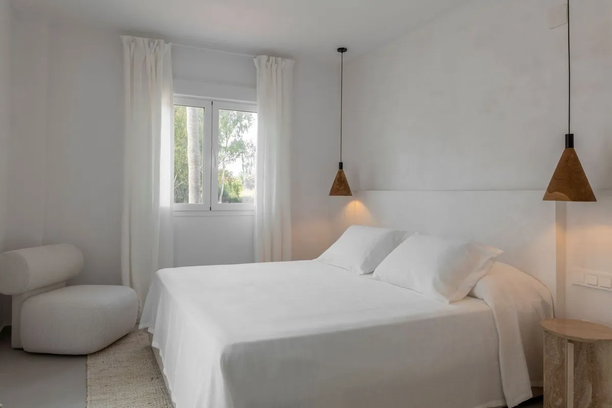 e7d40108-5167-4957-a9f3-41f95be2ace1