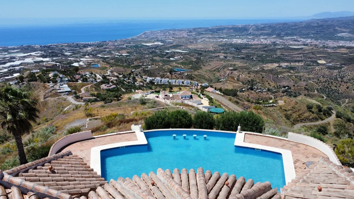 1b384921-28e0-4aa8-afa2-54c7a7c30543