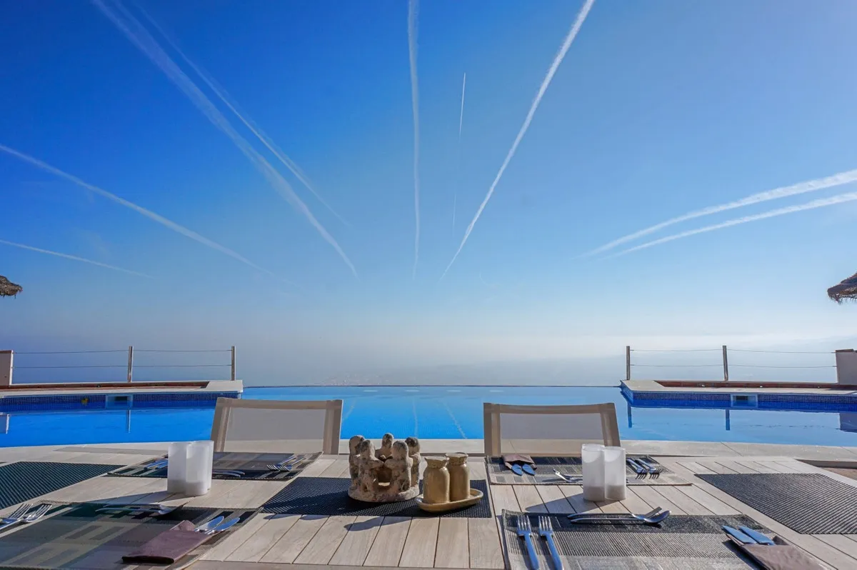 43bb5f7e-2e8c-4dc0-ab59-251c82c4dc26