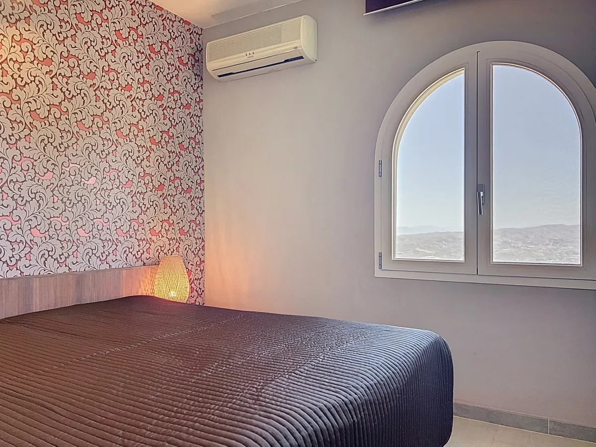 6501a82b-6492-49eb-94af-06c7a91d0d69