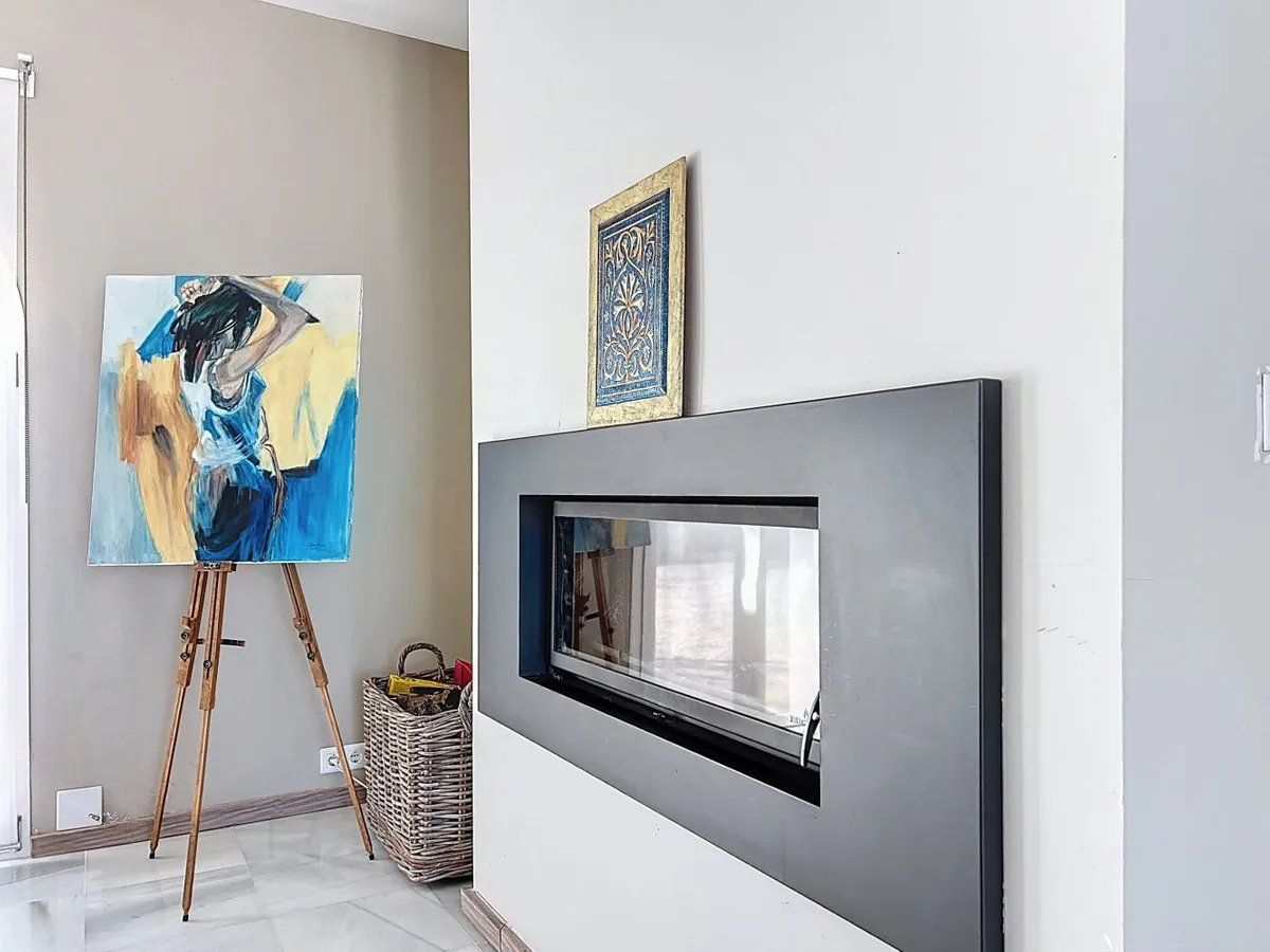 d33068db-e851-491b-83d2-d195d2d13d35