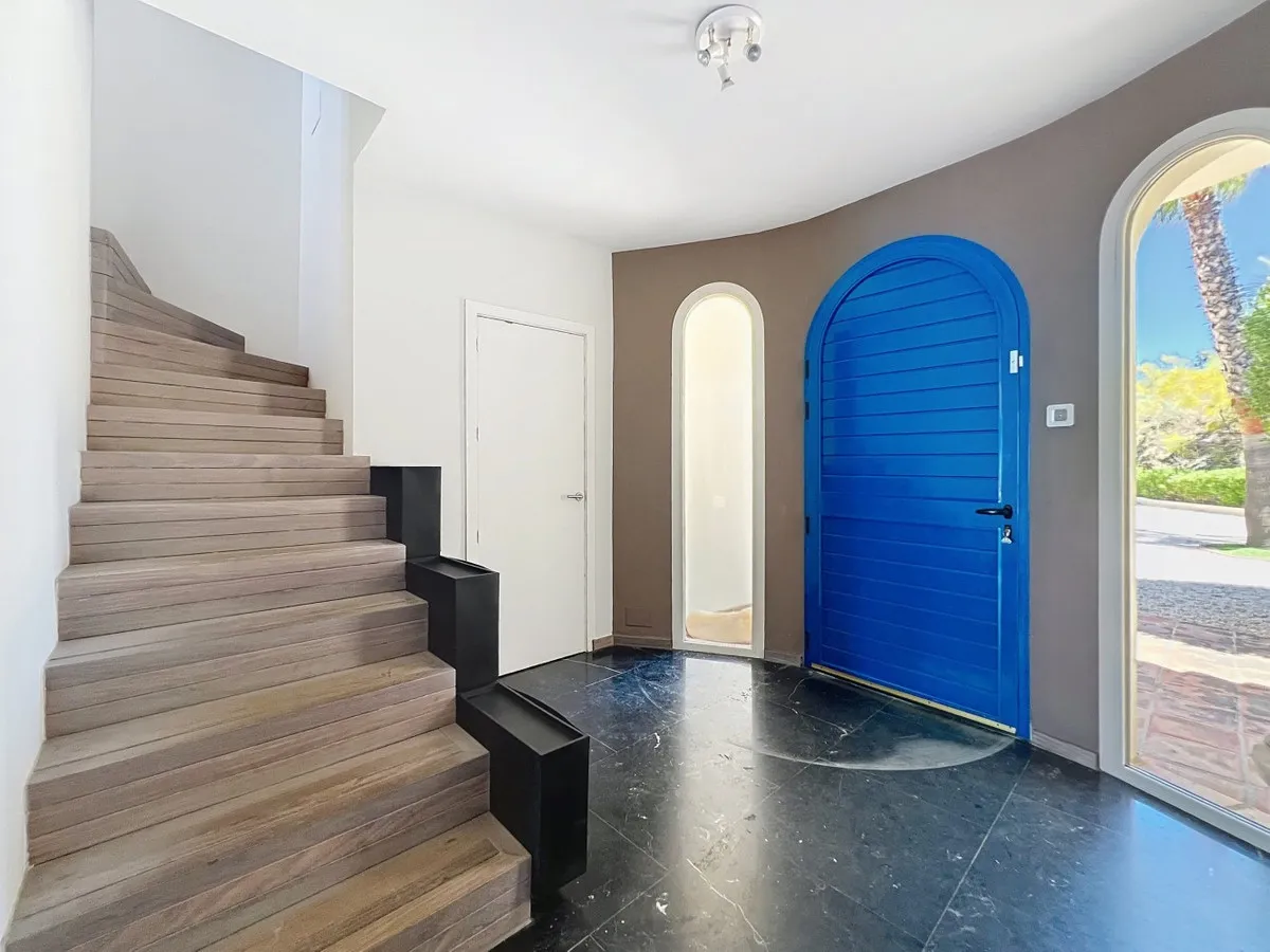 fea4a481-c3e7-48dc-b4be-b2ee815b2609