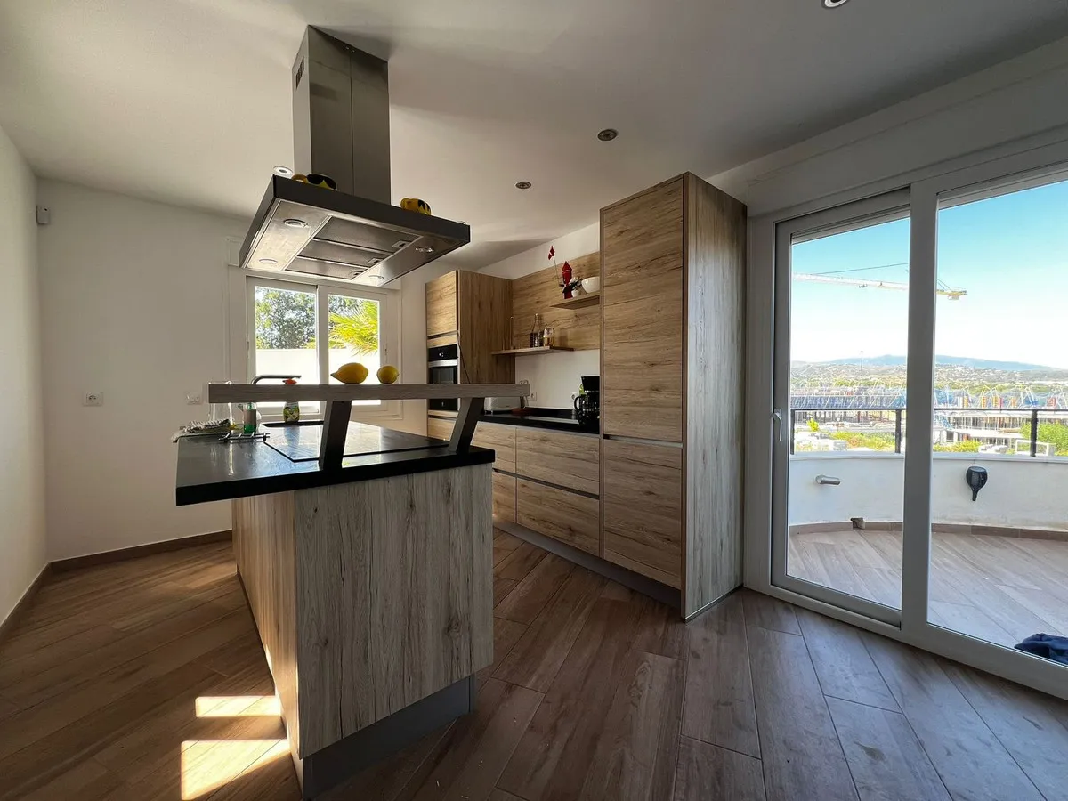 2a0b5e69-c207-4efd-9cb5-976378ba1f83