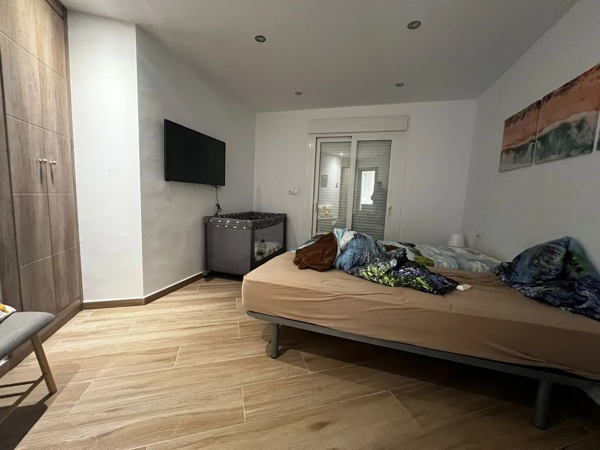 d056d1c1-66a2-42a2-aae7-adf8bd85140e