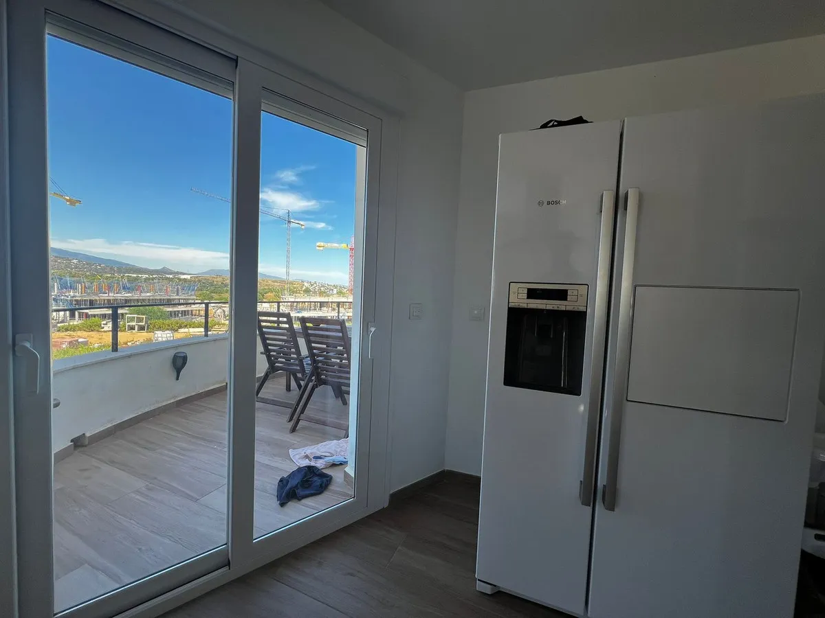 f988f76e-a0f3-422b-83de-d9001e8be417