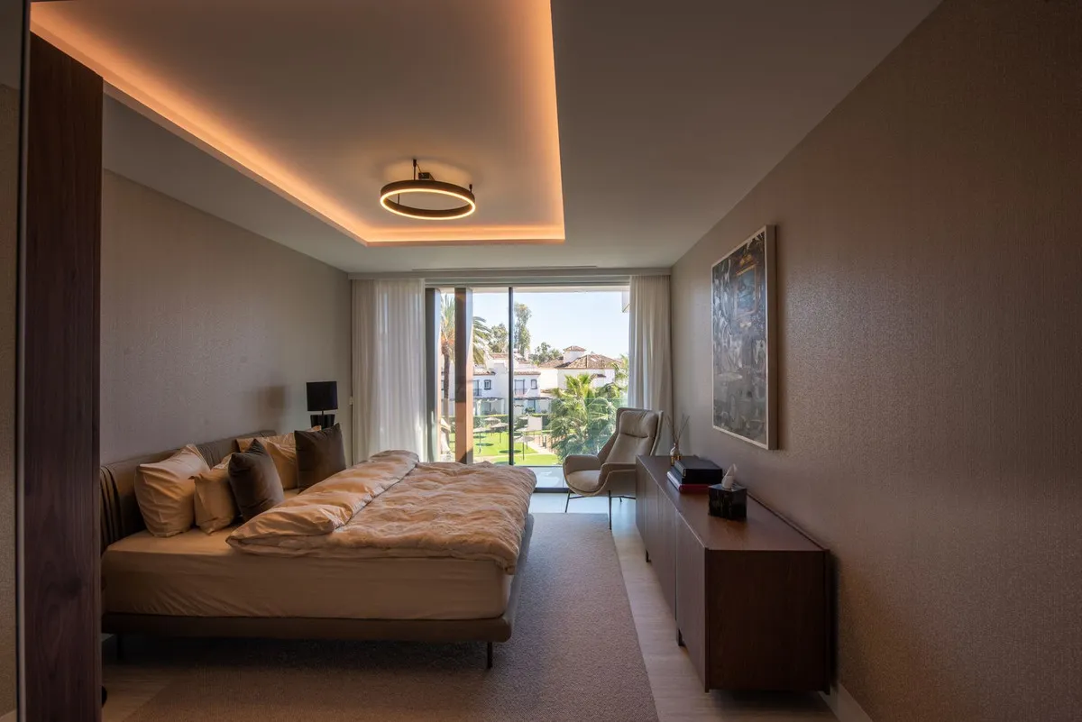 12e991ae-9298-40b7-88cf-9d3071f3d401