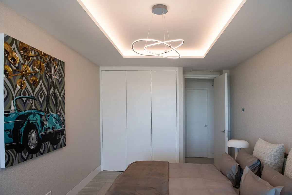 cbf82e39-119b-4403-932b-c800c4582d30