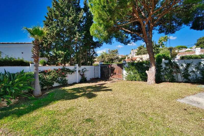 5946b7cb-39d1-43d2-af35-a79bf68500af