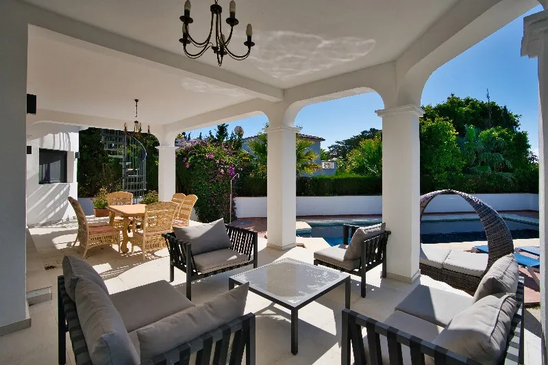 6bd21d11-65db-4299-8f76-6f9b4223ac2a