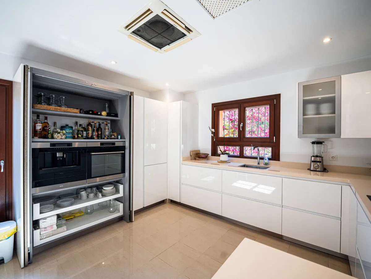 336ca7c7-d15c-4c5b-9630-b2fb9a3cd375