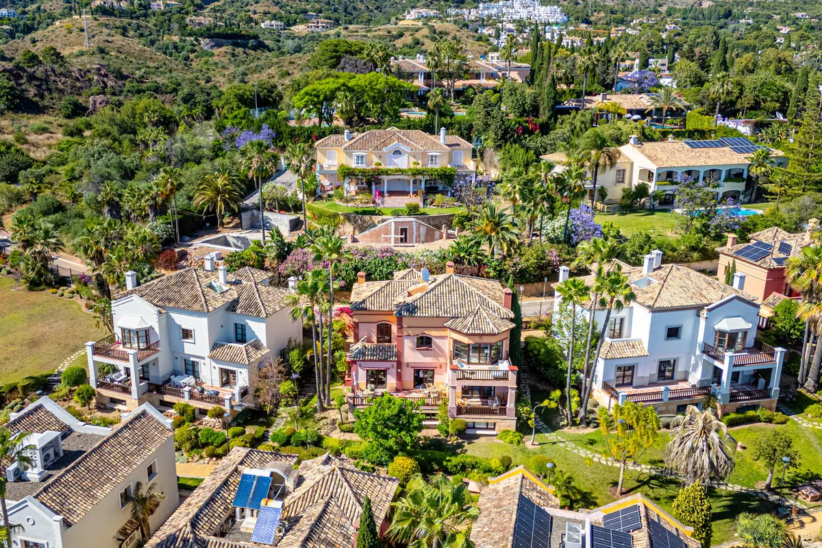 64b58aa5-a09a-4652-9c97-fceb0e6d2b6d