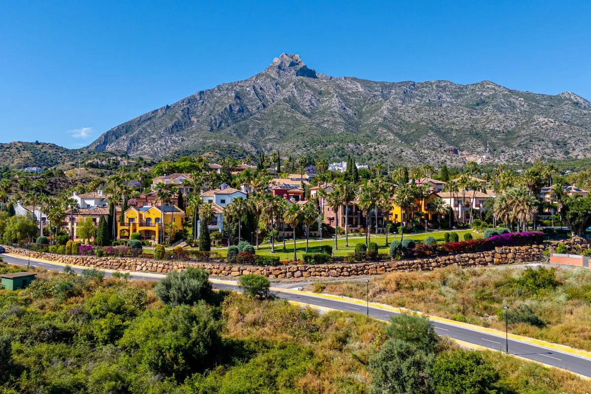 7d13d685-68d5-40f5-afb4-99f5568c2ce9