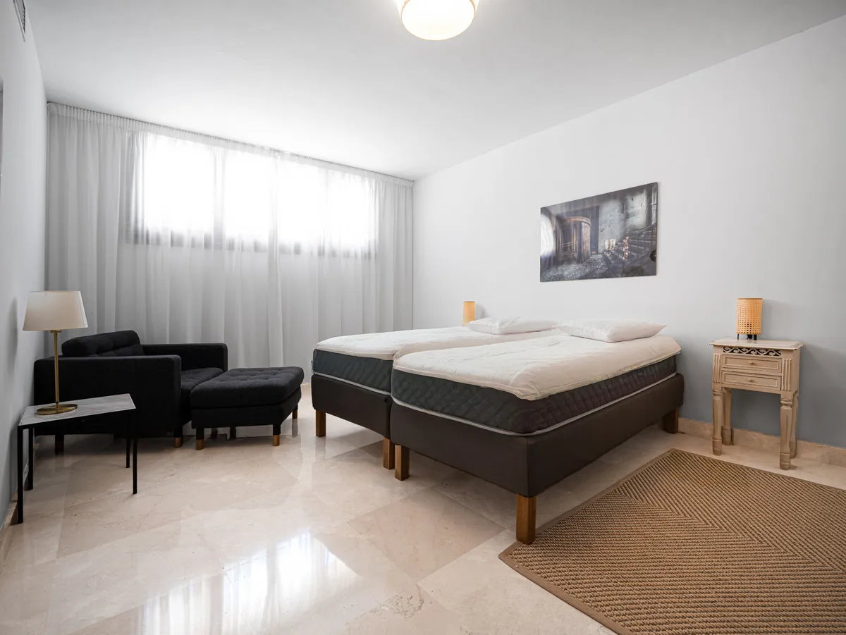 8388a943-739b-45ec-bfd4-0f4b5824bec7