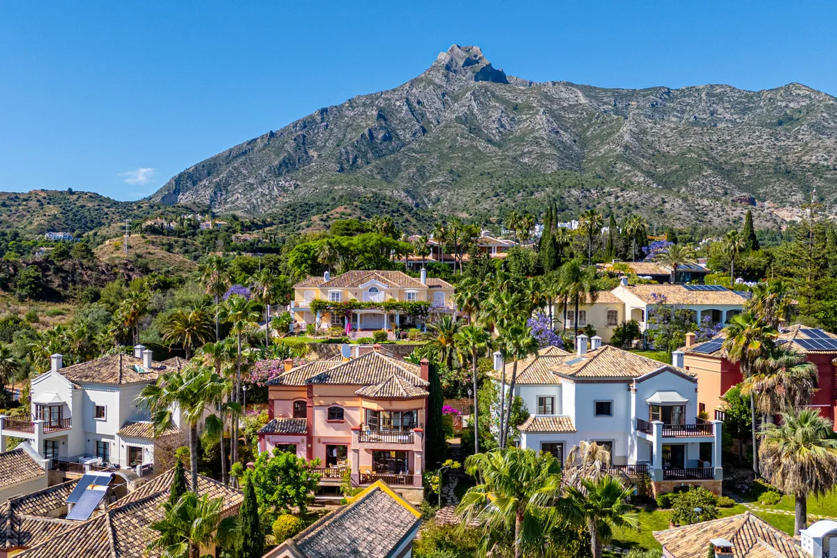 99363e8e-2173-489b-8d83-d6f18463b146