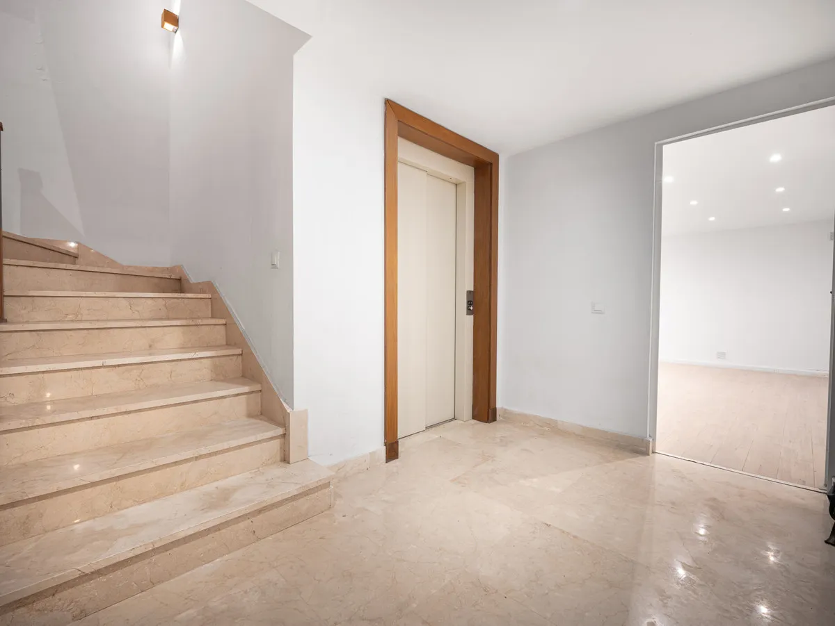 e4957d96-4a91-4087-8d4b-ddf155c006e5