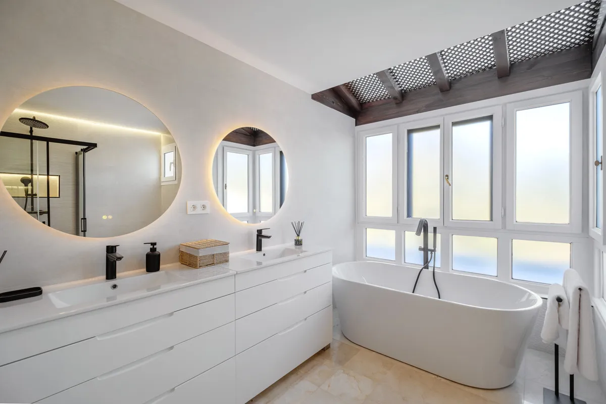 1c0089fc-667b-4737-833e-93ce63aa0025