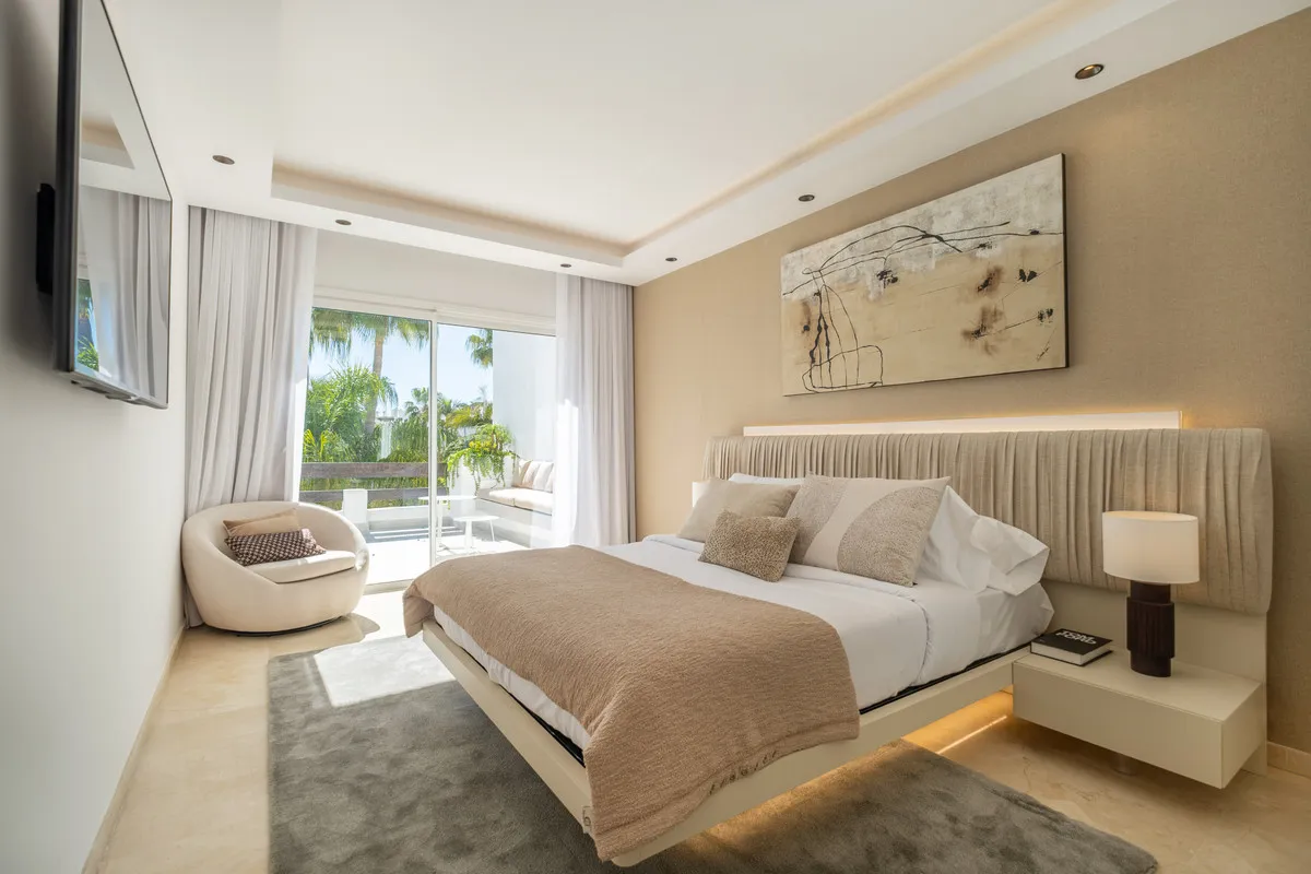 9887af3e-b941-4a7e-9871-5dcbd8484b91