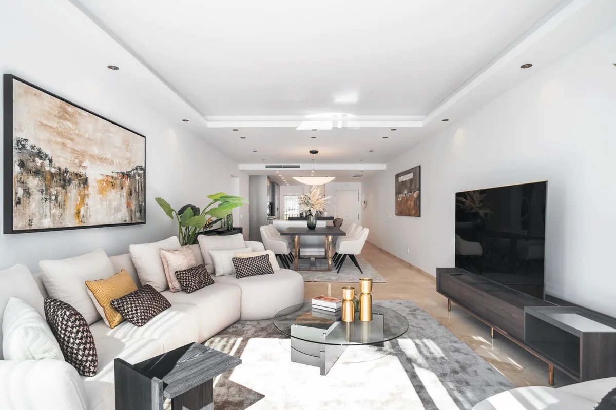 98bd8057-c549-48a8-a8f4-826c2d3046d7